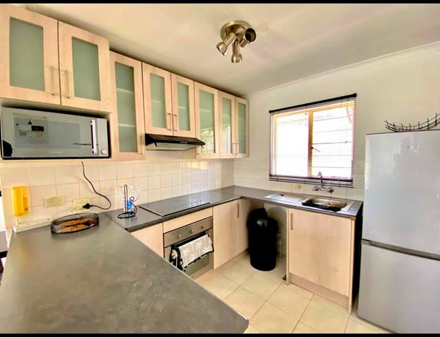 2 BEDROOM TOWNHOUSE FOR SALE IN NORTHWOLD